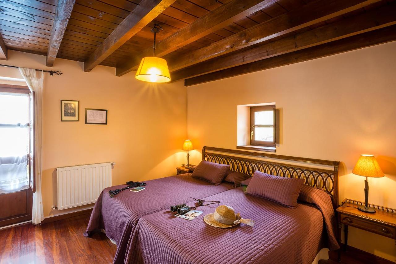 Casas Rurales Pandesiertos Cangas de Onis Bagian luar foto