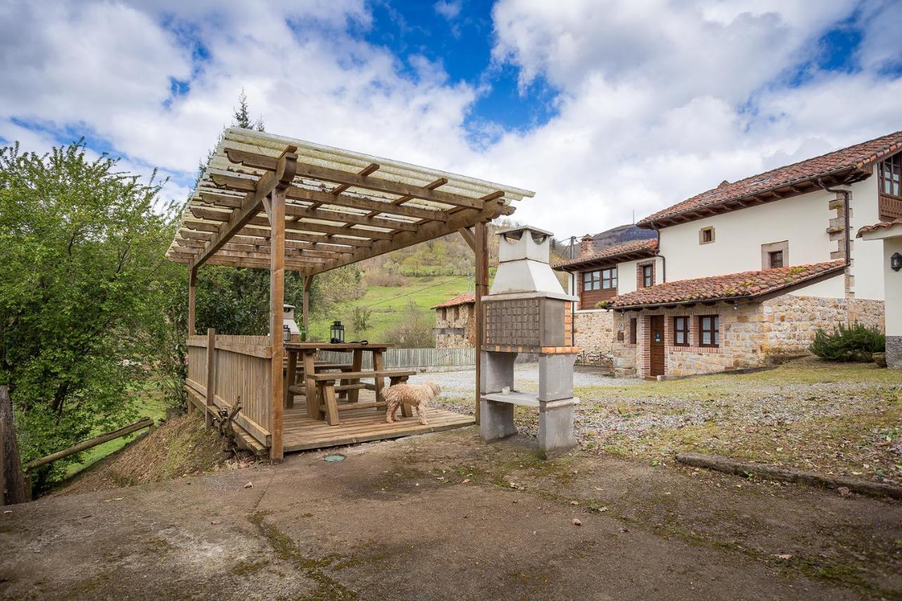 Casas Rurales Pandesiertos Cangas de Onis Bagian luar foto